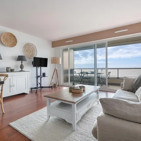 Magnifique Vue Mer En Bord De Plage! Apartment